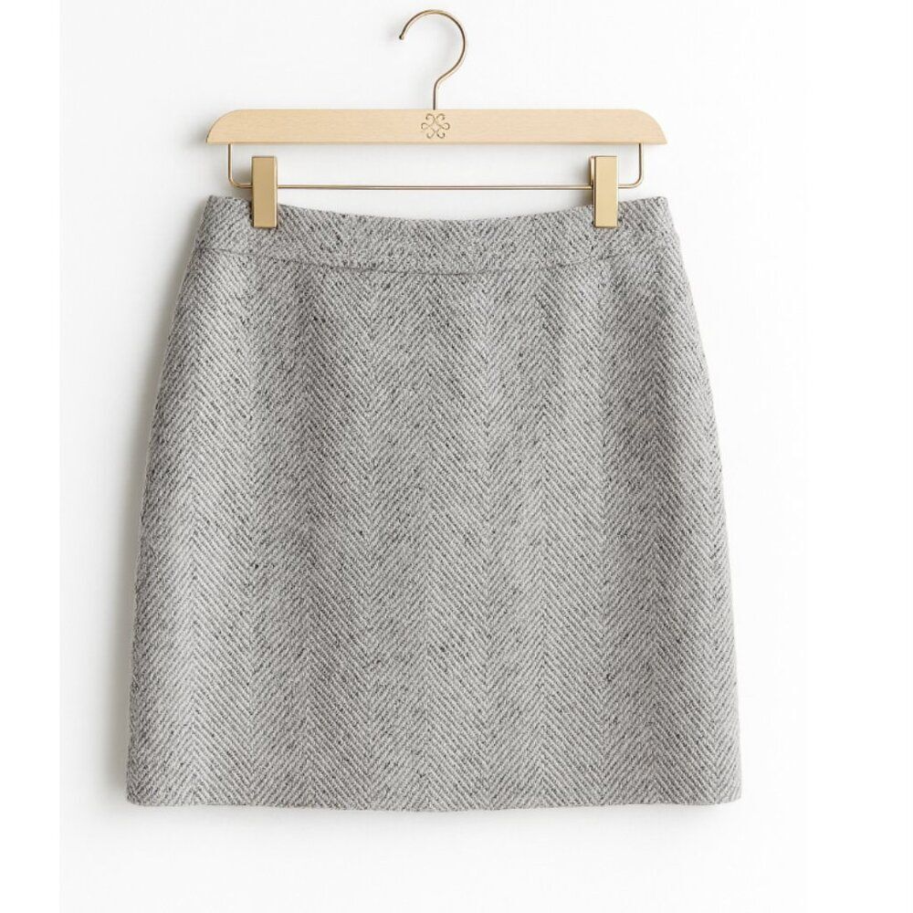 The Limited Herringbone Wool-Blend Skirt - Rare Find (NWOT)✨🌟